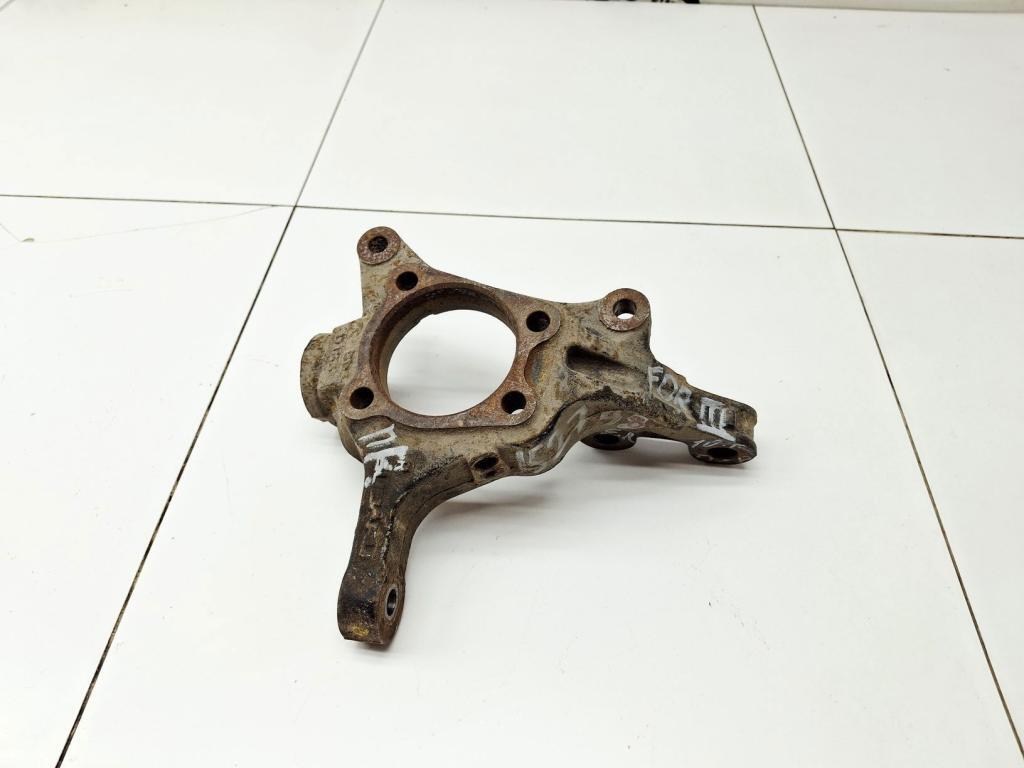 Кулак поворотный передний правый, 2500 рублей, Пермь