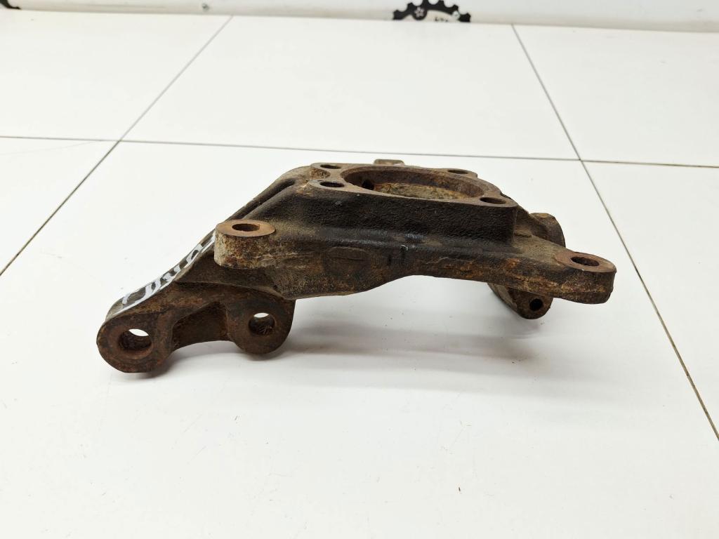 Кулак поворотный передний правый, 2500 рублей, Пермь