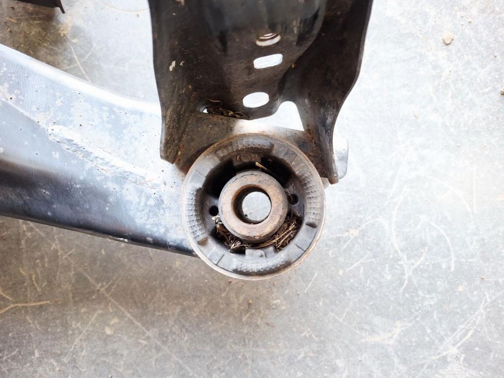 Балка задняя, 8000 рублей, Пермь