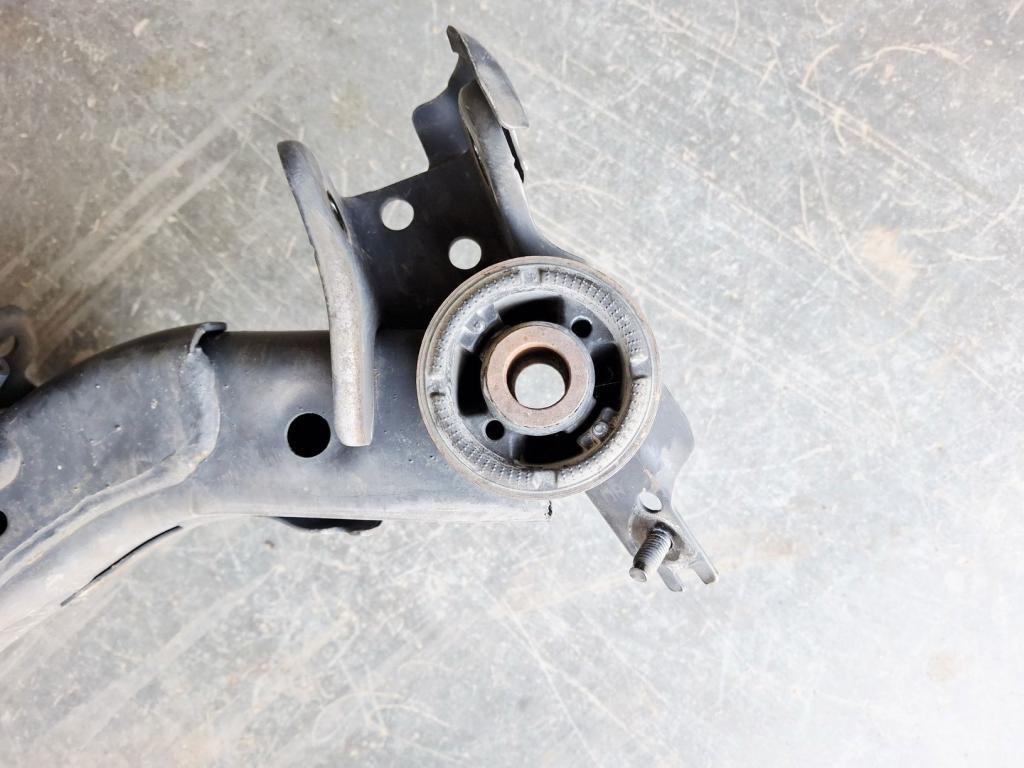 Балка задняя, 8000 рублей, Пермь