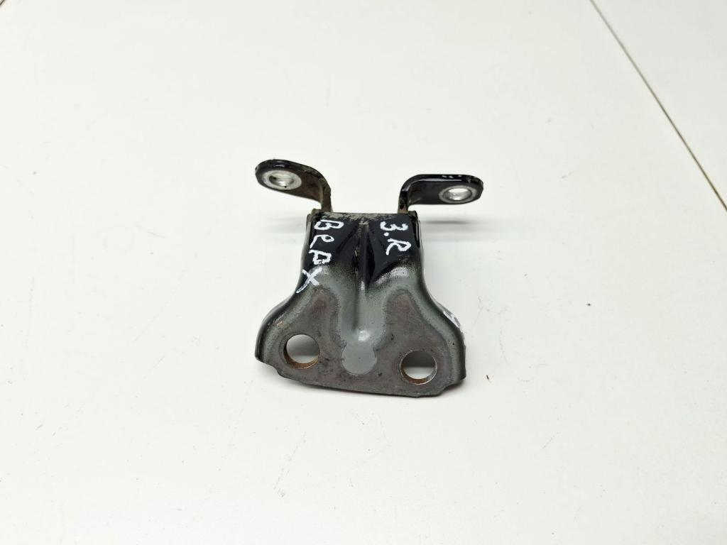 Петля двери задней правой верхняя, 500 рублей, Пермь