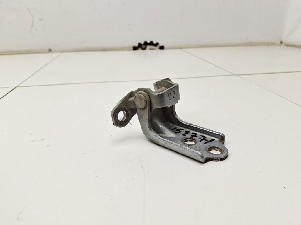 Петля двери задней правой нижняя, 500 рублей, Пермь