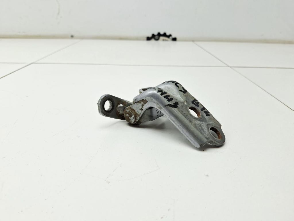 Петля двери задней левой нижняя, 500 рублей, Пермь