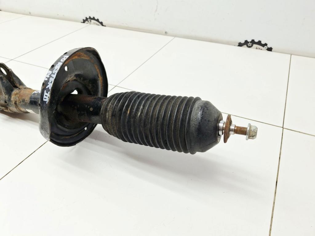 Амортизатор передний правый, 3000 рублей, Пермь