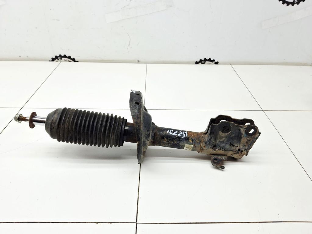 Амортизатор передний правый, 3000 рублей, Пермь