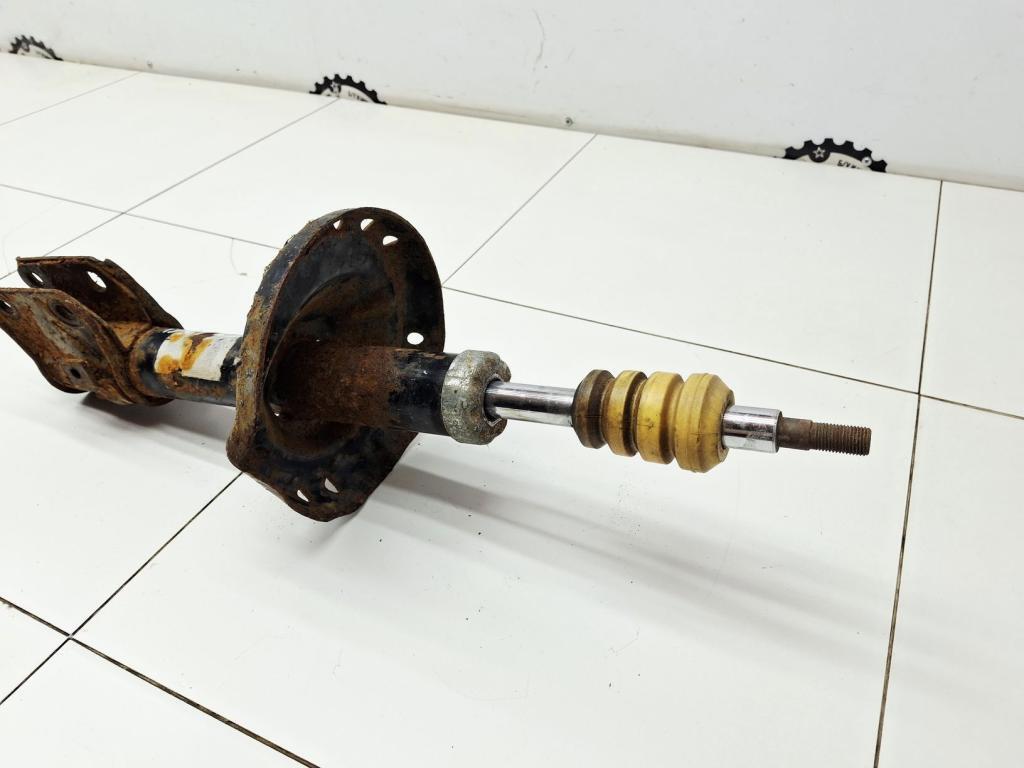 Амортизатор передний правый, 2500 рублей, Пермь