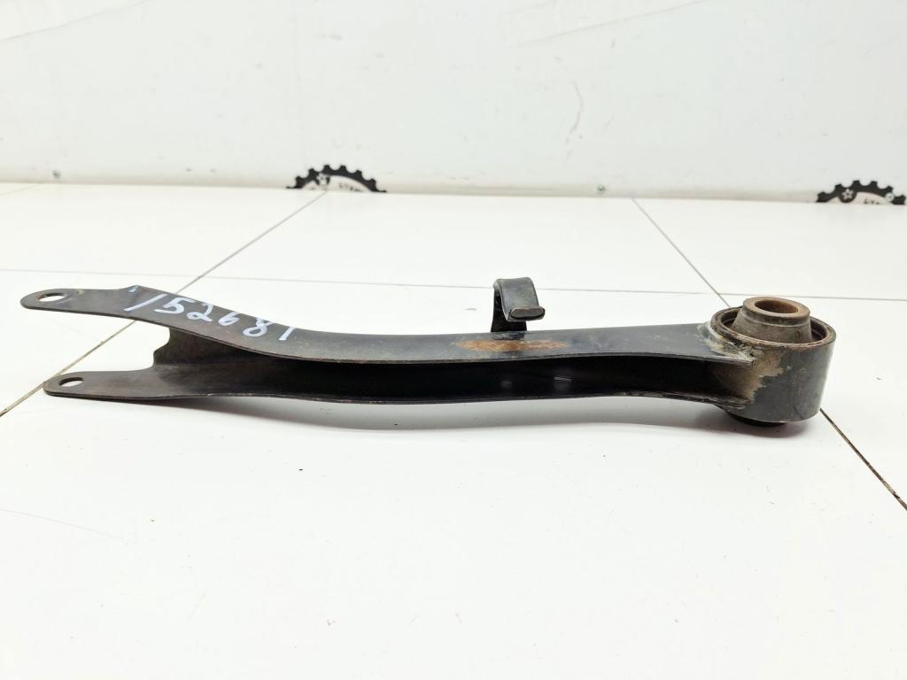 Рычаг задний продольный правый, 1000 рублей, Пермь