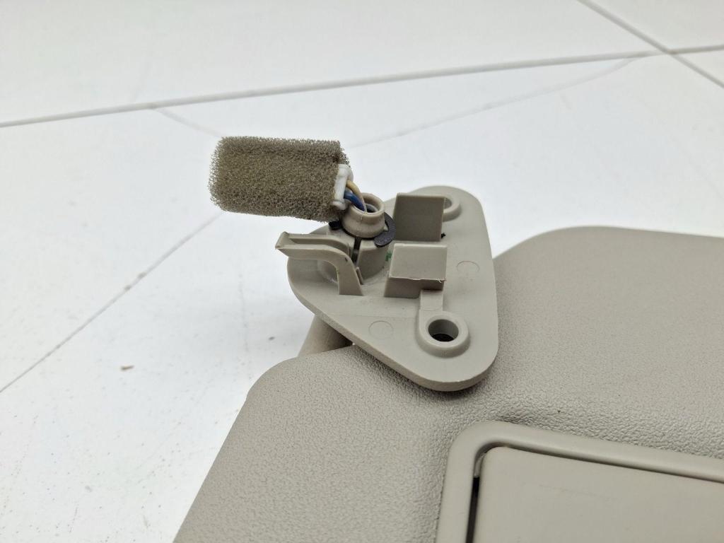 Козырек солнцезащитный правый, 2000 рублей, Пермь