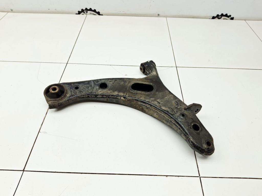 Рычаг передний левый, 2500 рублей, Пермь