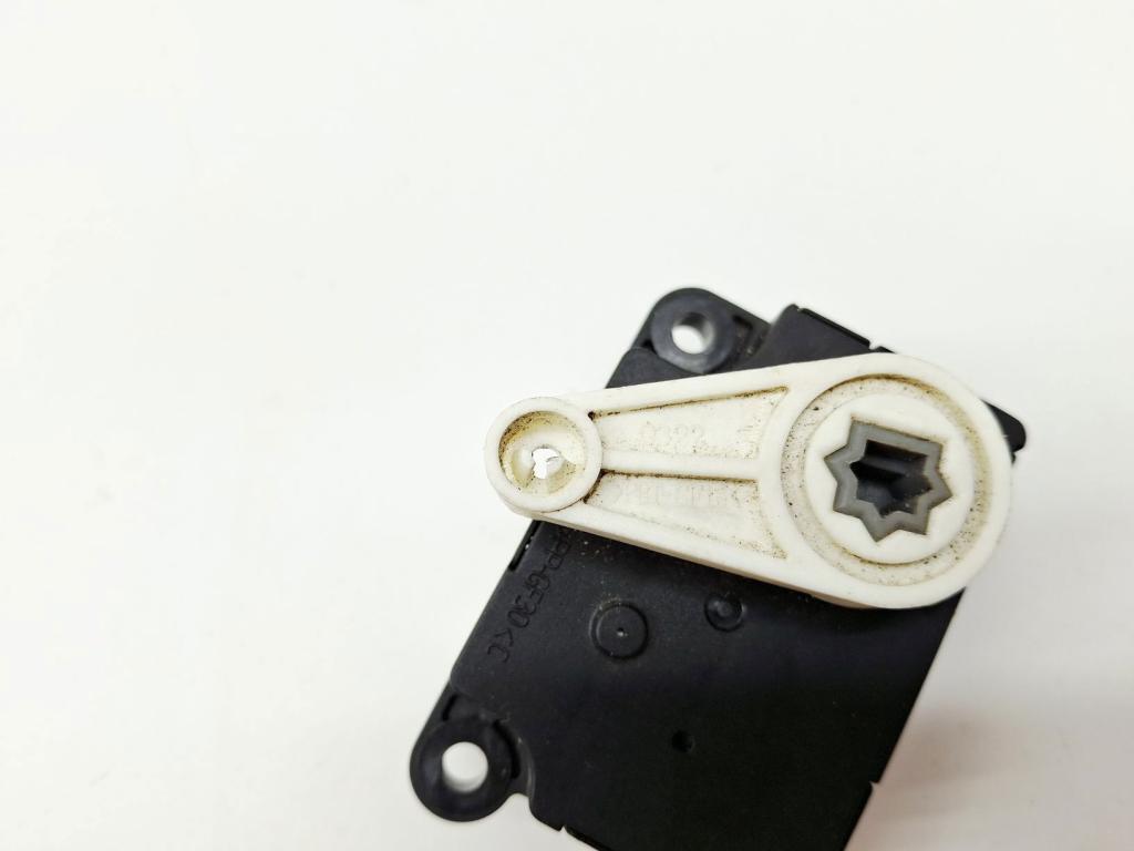 Моторчик заслонки печки, 500 рублей, Пермь