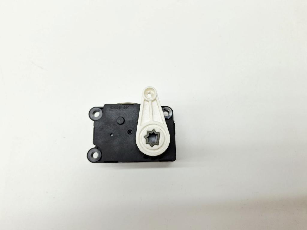 Моторчик заслонки печки, 500 рублей, Пермь