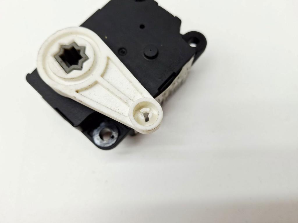 Моторчик заслонки печки, 500 рублей, Пермь