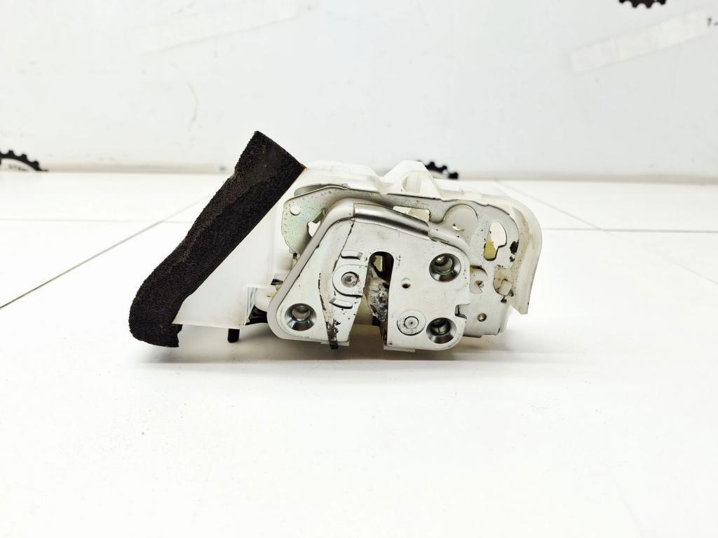 Замок двери задней правой, 1000 рублей, Пермь