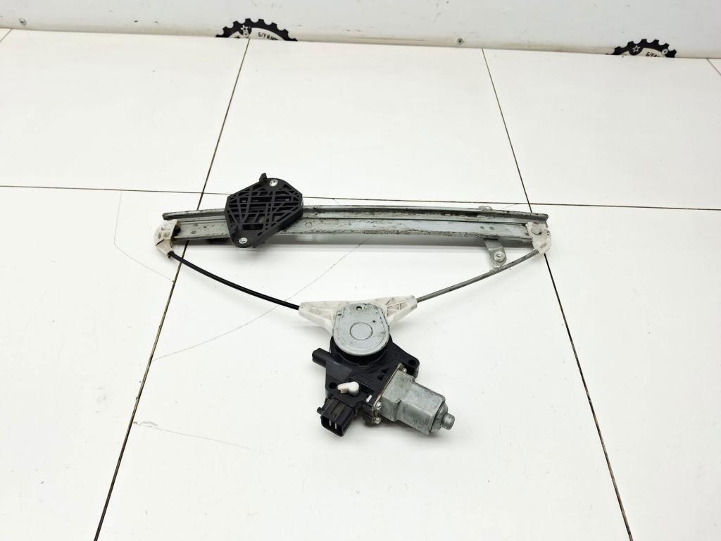 Стеклоподъемник задний правый, 1000 рублей, Пермь