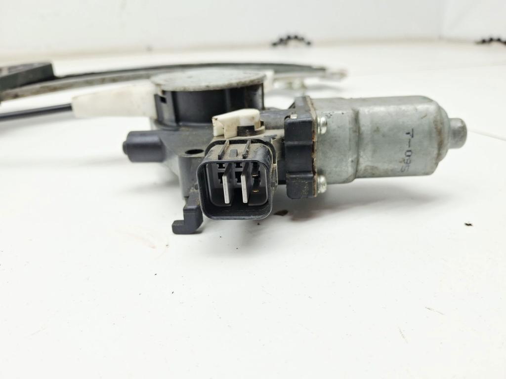 Стеклоподъемник задний правый, 1000 рублей, Пермь