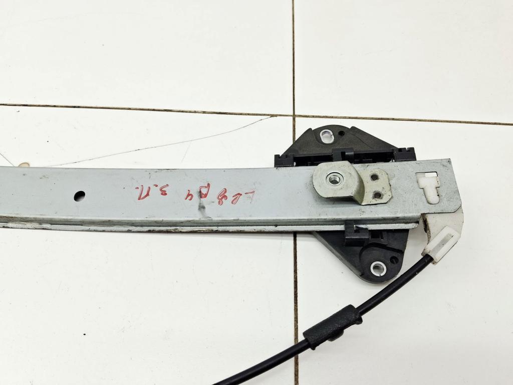 Стеклоподъемник задний правый, 1000 рублей, Пермь