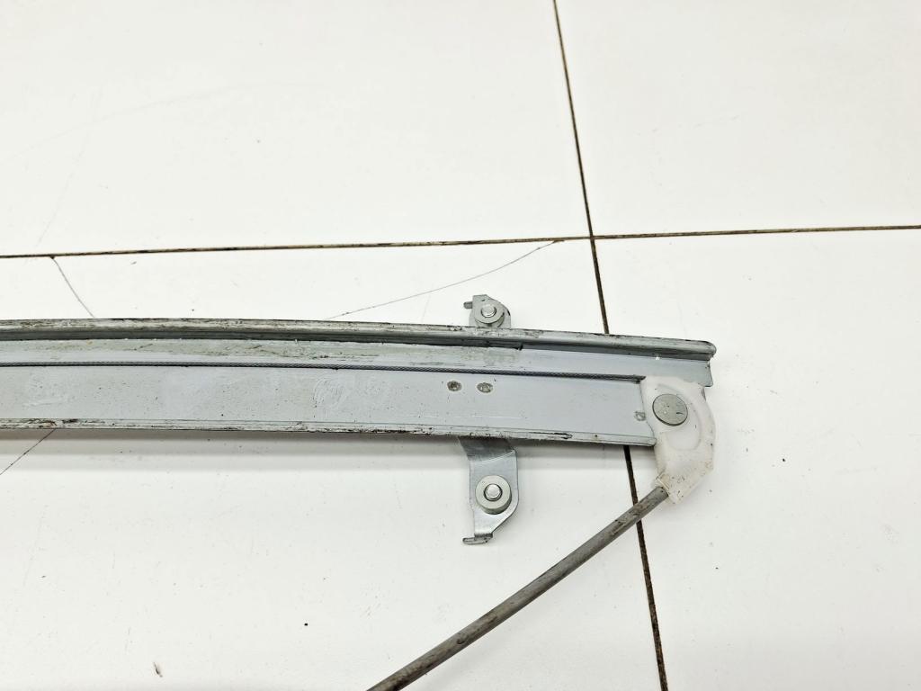 Стеклоподъемник задний правый, 1000 рублей, Пермь