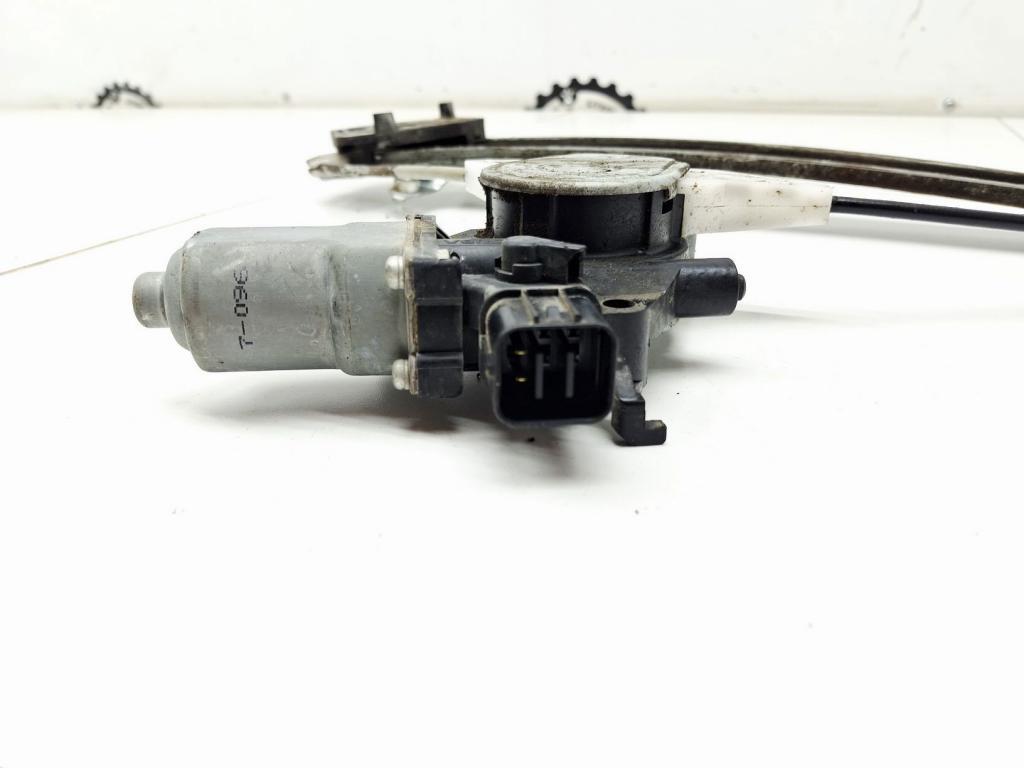 Стеклоподъемник задний левый, 1000 рублей, Пермь