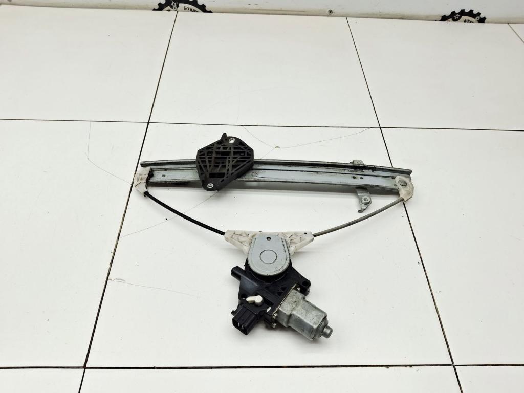 Стеклоподъемник задний правый, 1000 рублей, Пермь