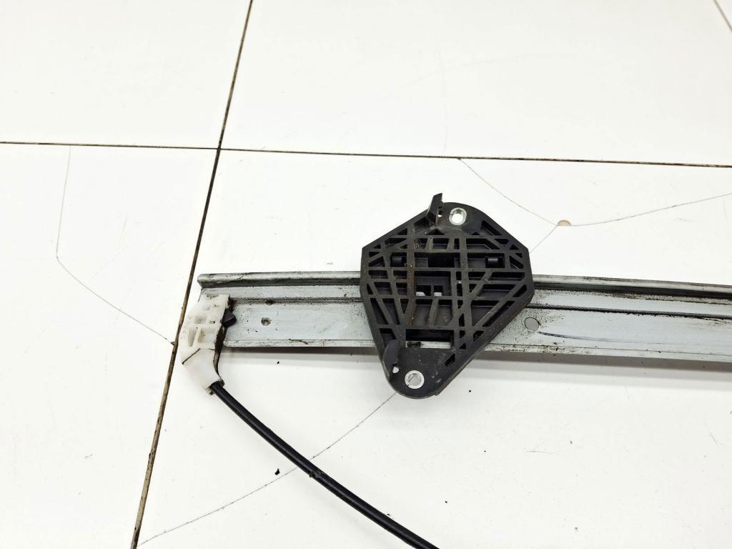 Стеклоподъемник задний правый, 1000 рублей, Пермь