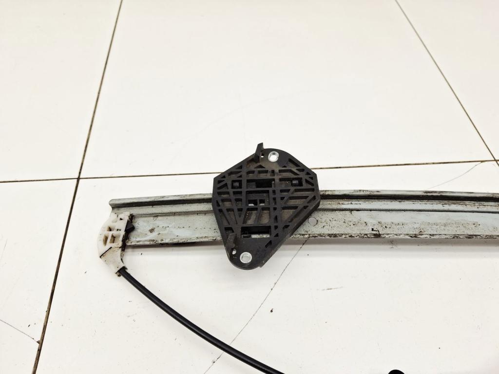 Стеклоподъемник задний правый, 1000 рублей, Пермь