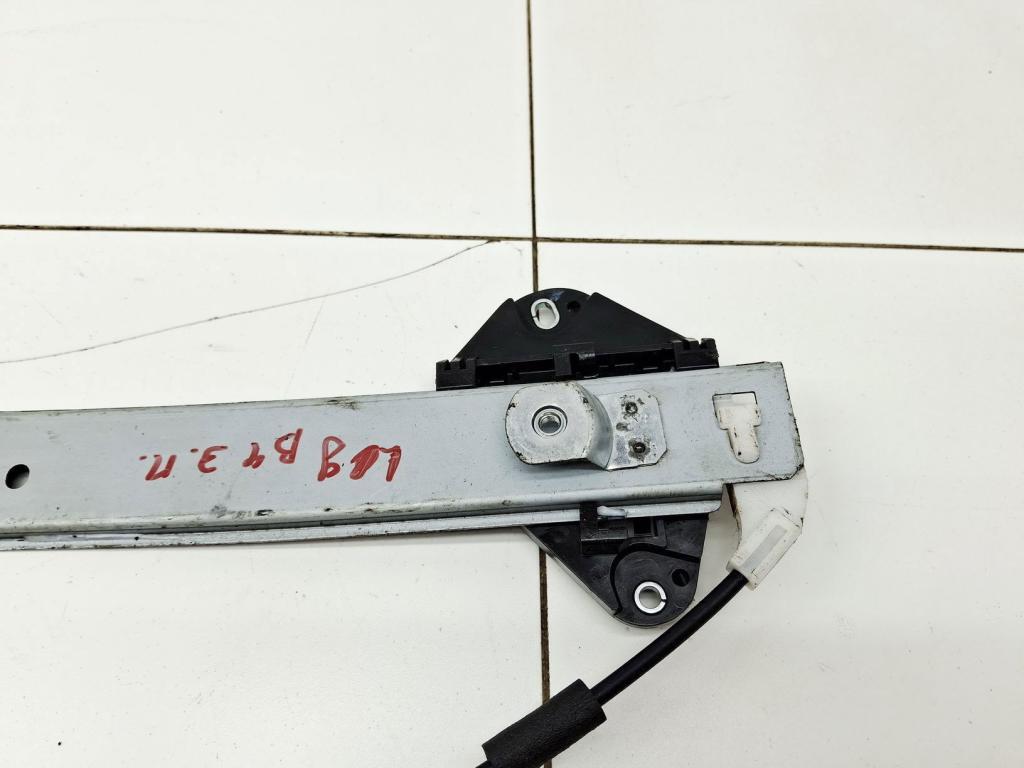 Стеклоподъемник задний правый, 1000 рублей, Пермь