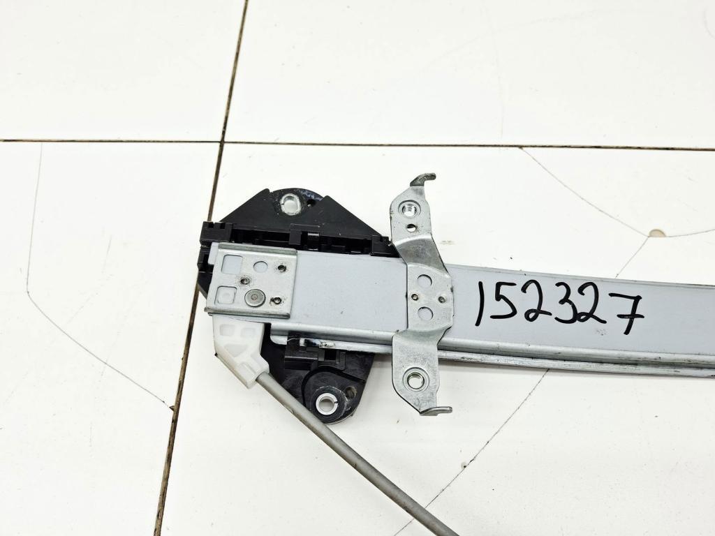 Стеклоподъемник задний правый, 1000 рублей, Пермь