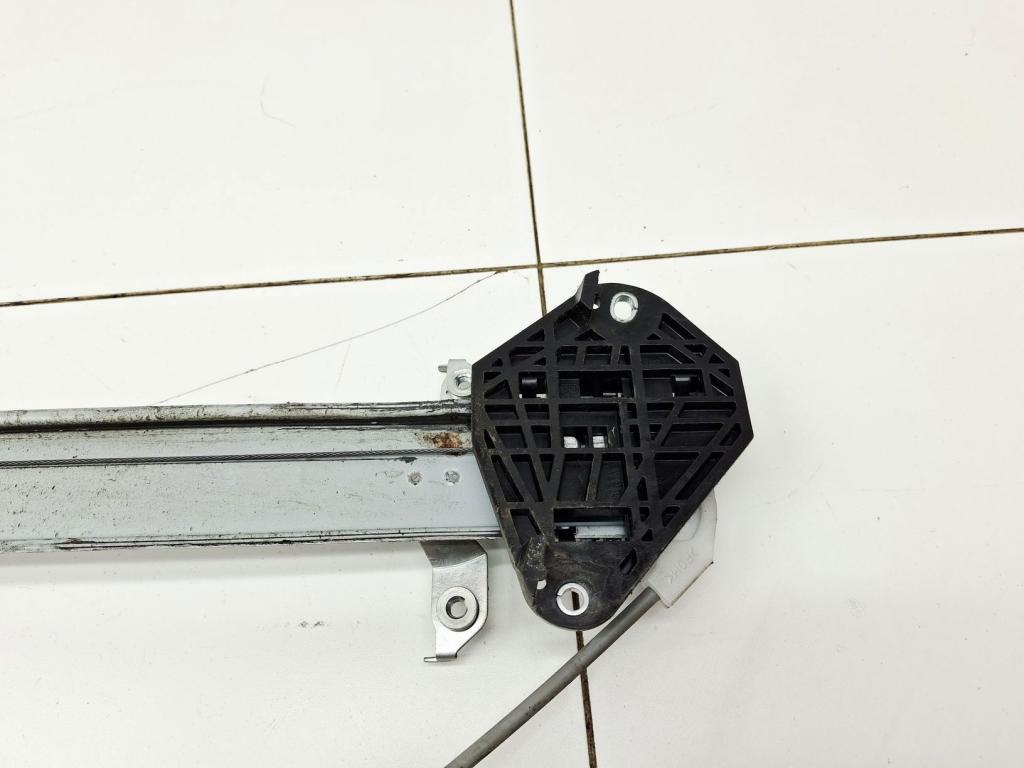 Стеклоподъемник задний правый, 1000 рублей, Пермь