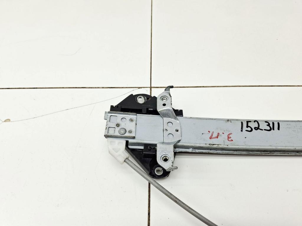 Стеклоподъемник задний правый, 1000 рублей, Пермь