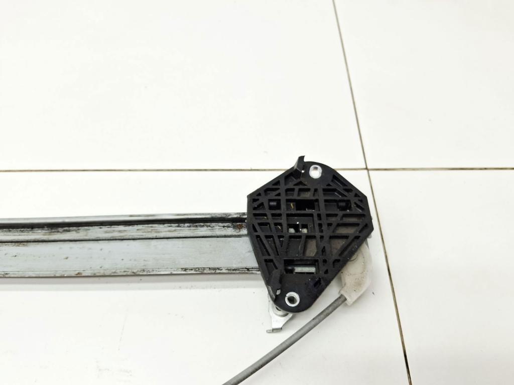 Стеклоподъемник задний правый, 1000 рублей, Пермь