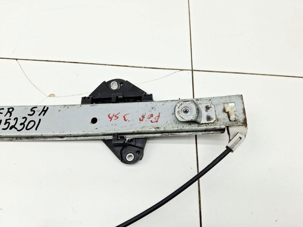 Стеклоподъемник задний правый, 1000 рублей, Пермь