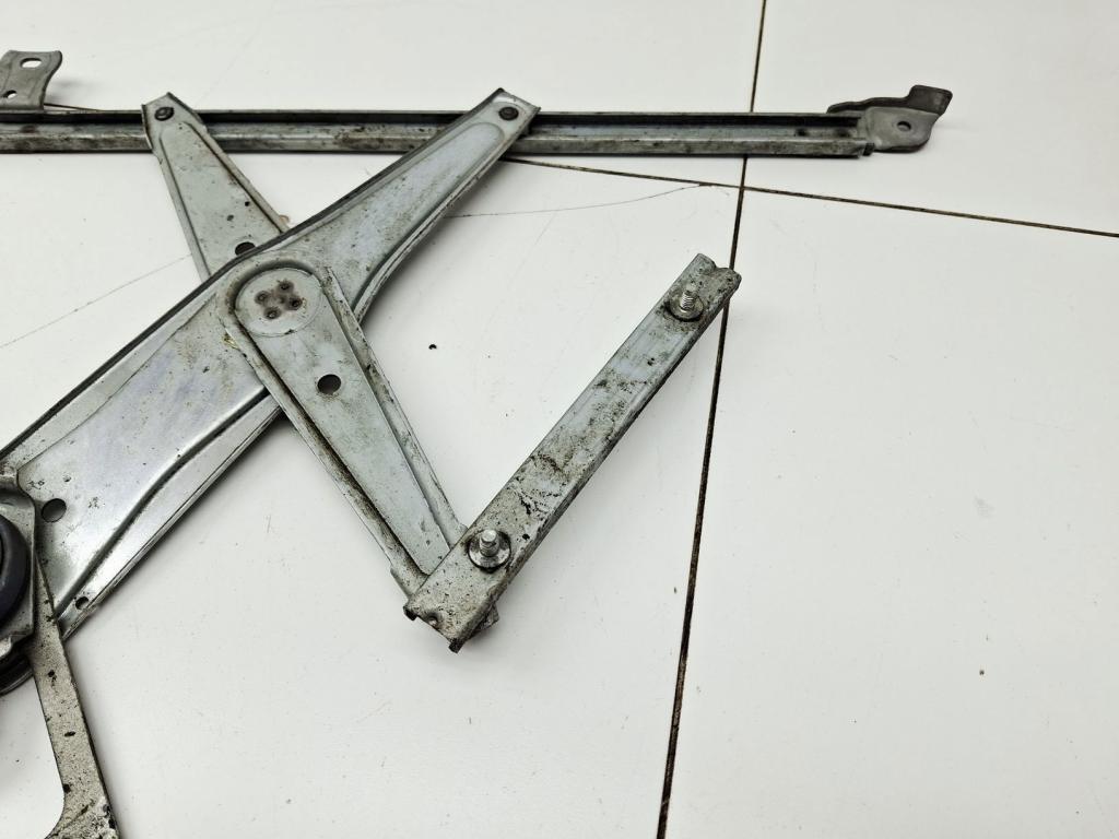 Стеклоподъемник передний правый, 3000 рублей, Пермь