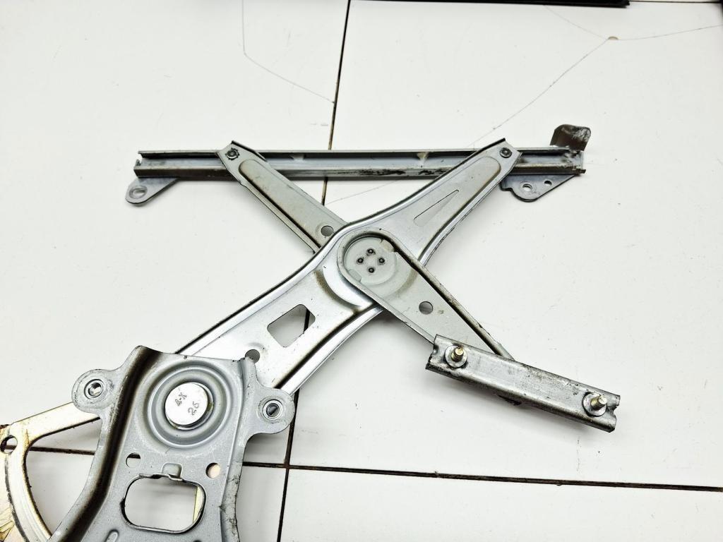 Стеклоподъемник задний левый, 1000 рублей, Пермь