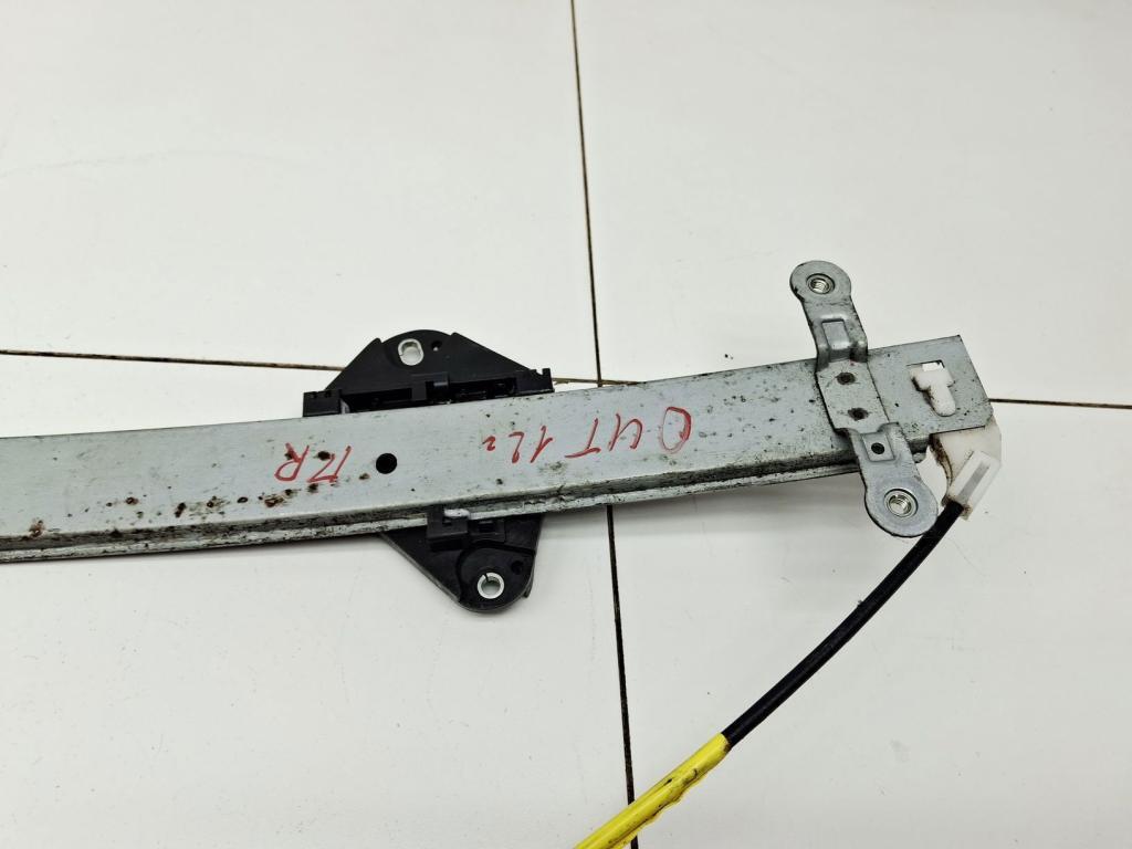 Стеклоподъемник передний правый, 3000 рублей, Пермь