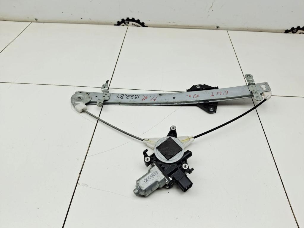 Стеклоподъемник передний правый, 3000 рублей, Пермь