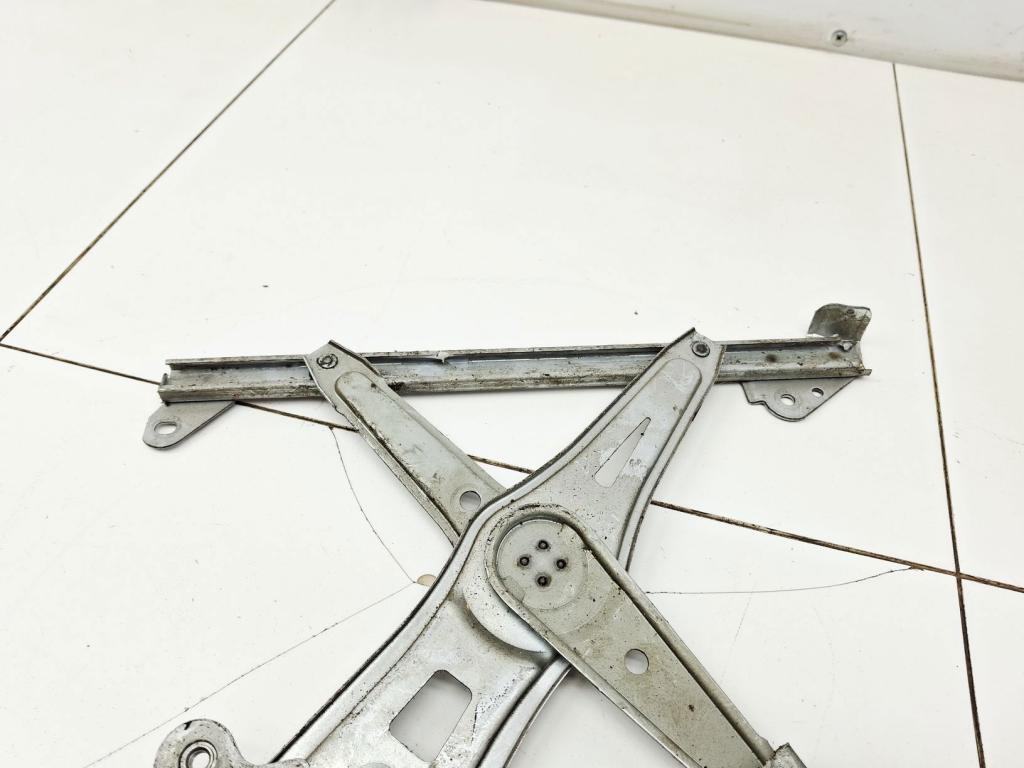 Стеклоподъемник задний левый, 1000 рублей, Пермь