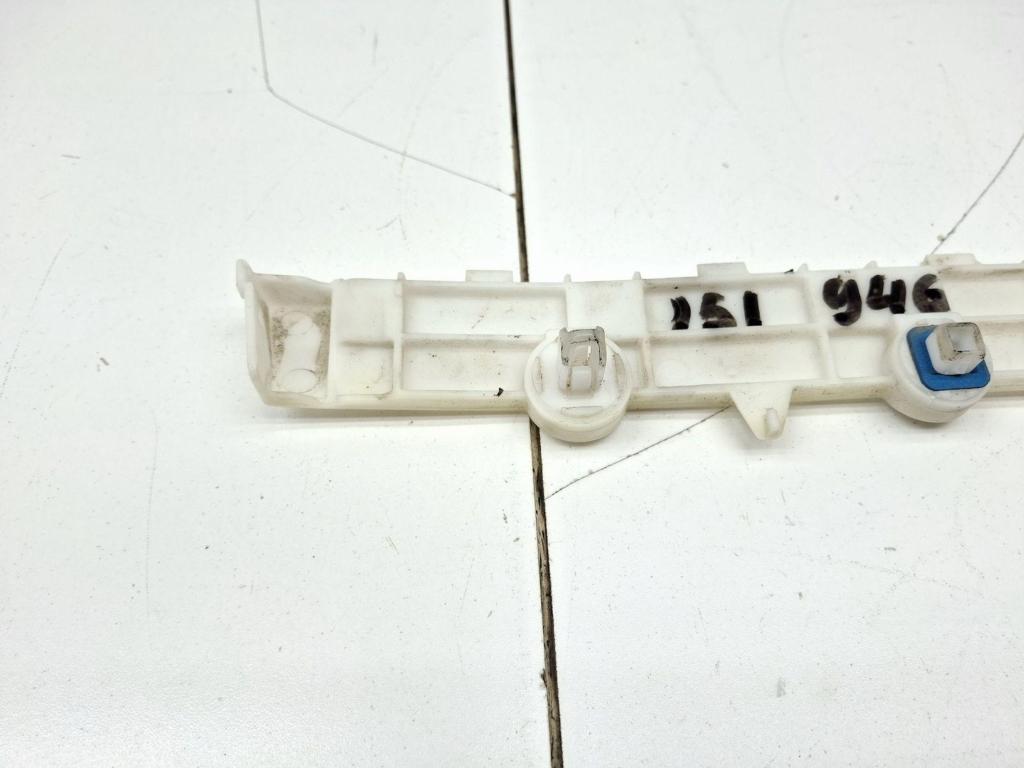 Кронштейн заднего бампера правый, 1000 рублей, Пермь