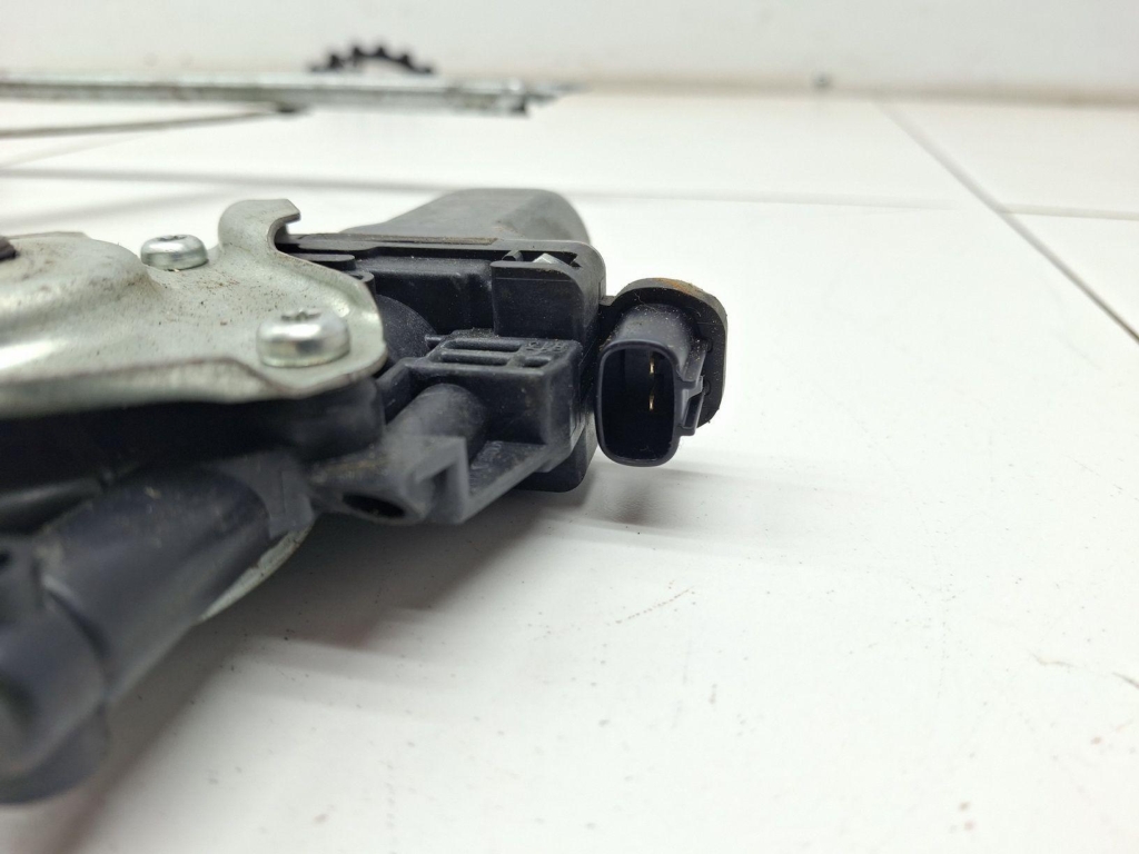 Стеклоподъемник передний правый, 3000 рублей, Пермь