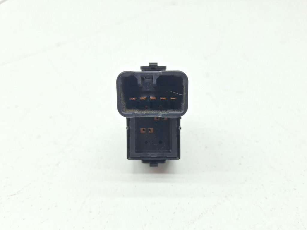 Кнопка стеклоподъемника, 500 рублей, Пермь