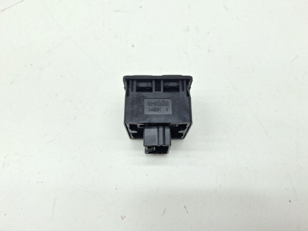 Кнопка обогрева сидений, 3000 рублей, Пермь