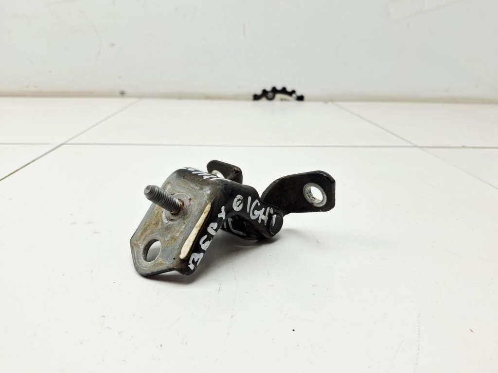 Петля двери задней левой верхняя, 500 рублей, Пермь