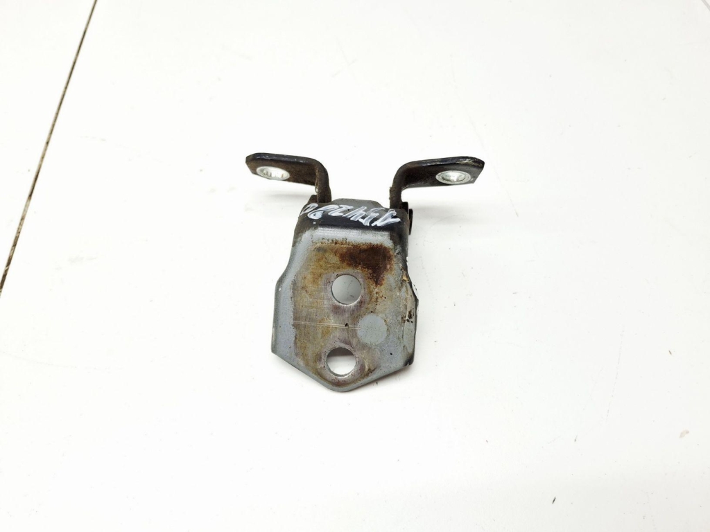 Петля двери передней левой верхняя, 500 рублей, Пермь