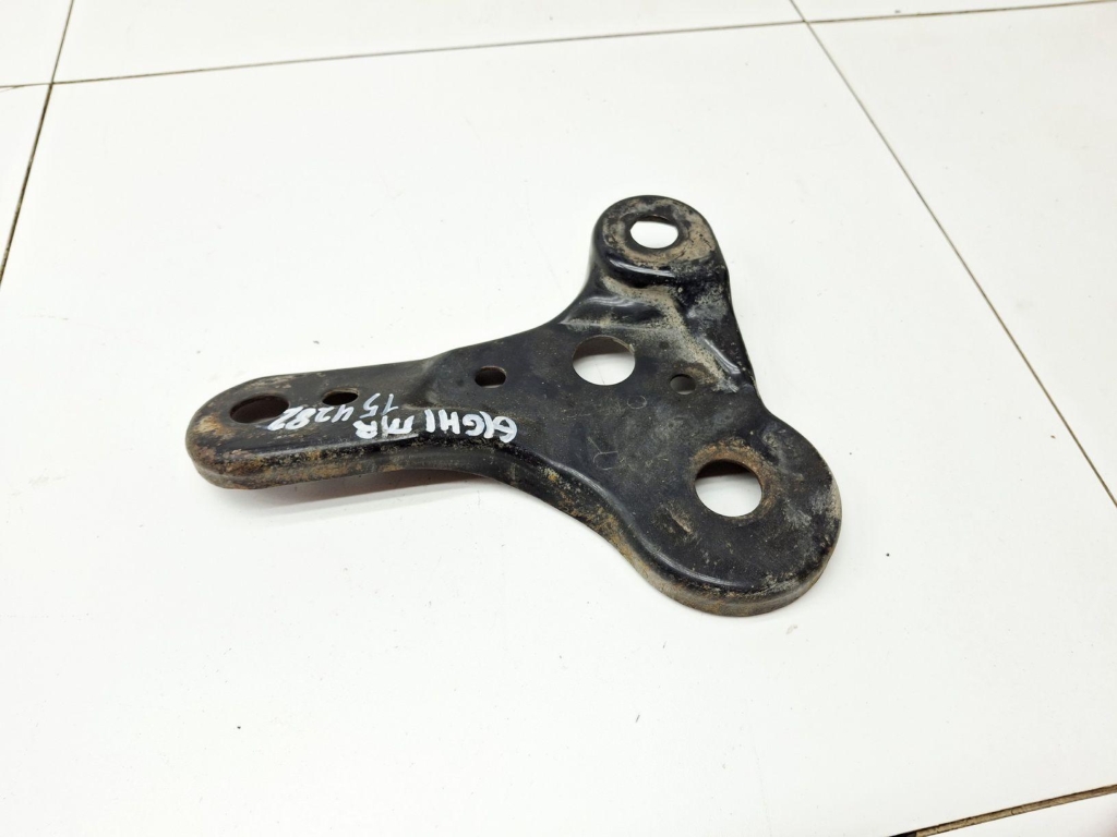 Кронштейн подрамника, 500 рублей, Пермь