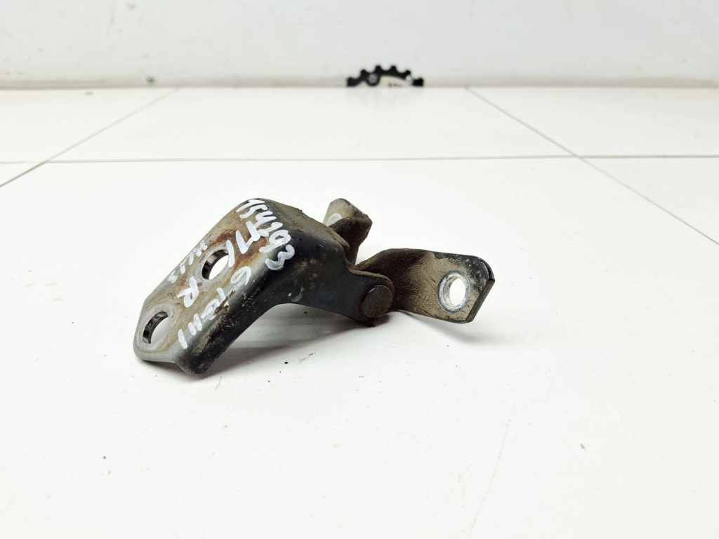 Петля двери передней правой нижняя, 1000 рублей, Пермь