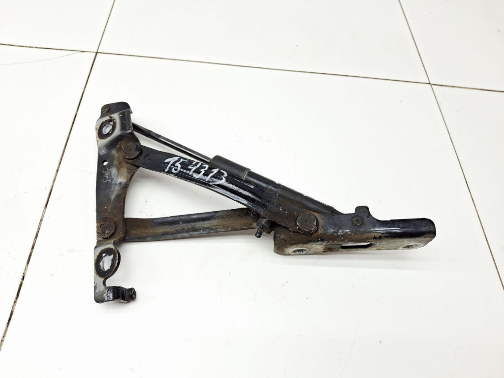 Петля крышки багажника, 1000 рублей, Пермь