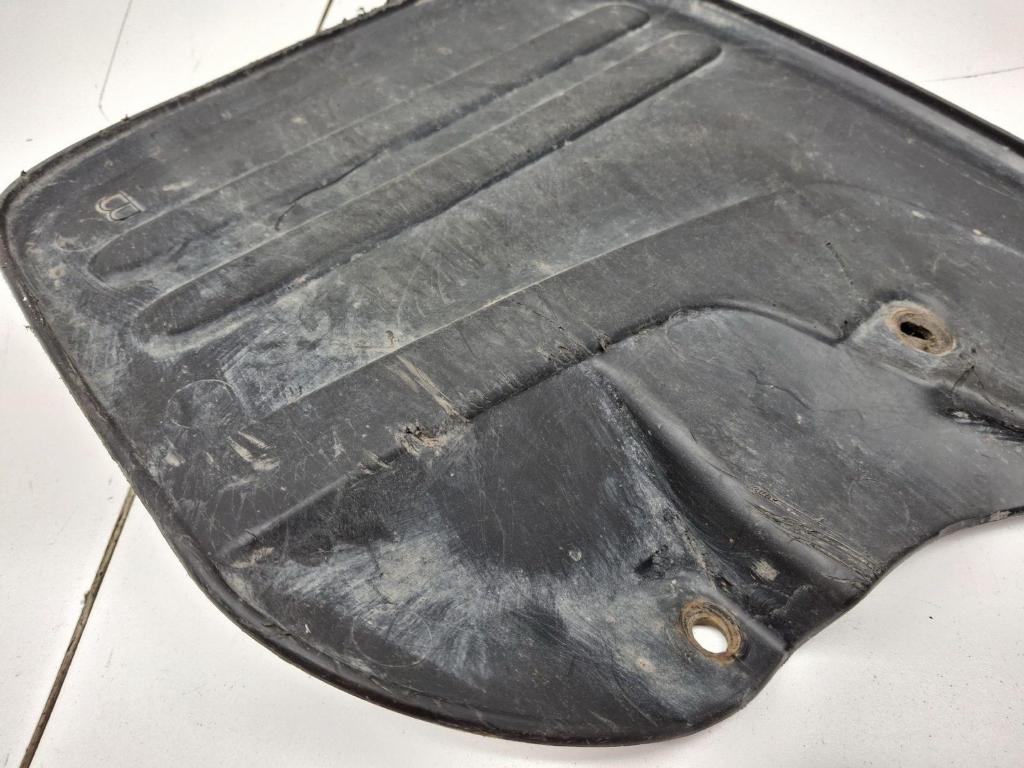 Брызговик передний правый, 1500 рублей, Пермь