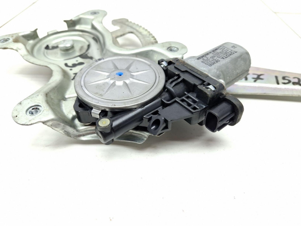 Стеклоподъемник задний правый, 2000 рублей, Пермь