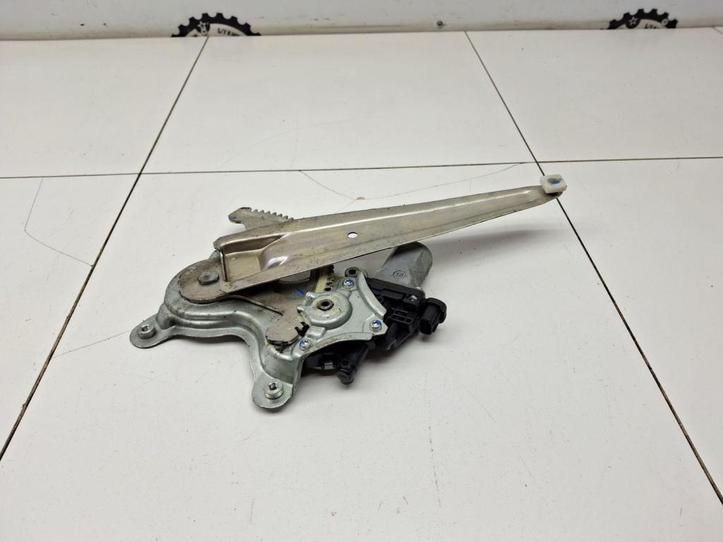 Стеклоподъемник задний левый, 2000 рублей, Пермь