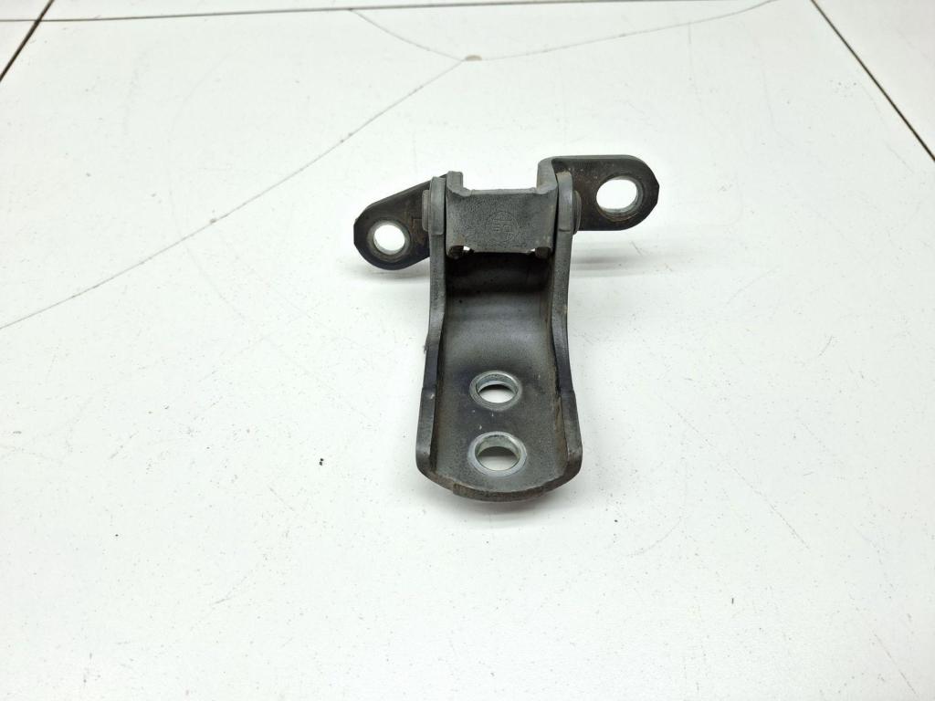 Петля двери передней левой верхняя, 1000 рублей, Пермь