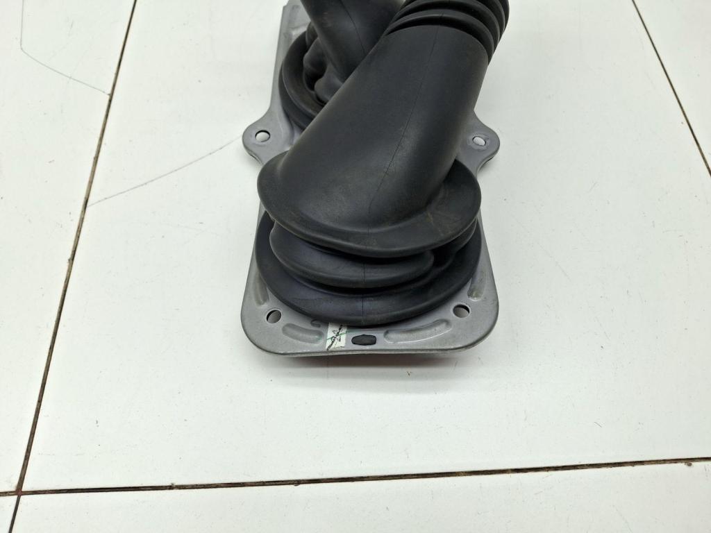 Чехол кулисы, 2000 рублей, Пермь